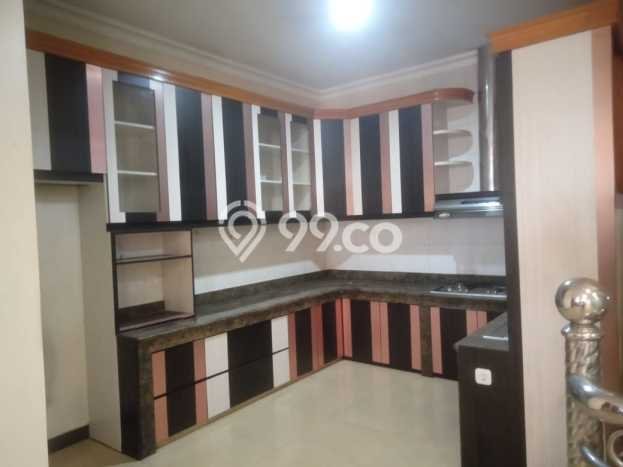 Ready to Use! Premium House LT 246m2 Desain Elegan di Duri Kosambi Ready to Use! Premium House LT 246m2 Desain Elegan di Duri Kosambi
