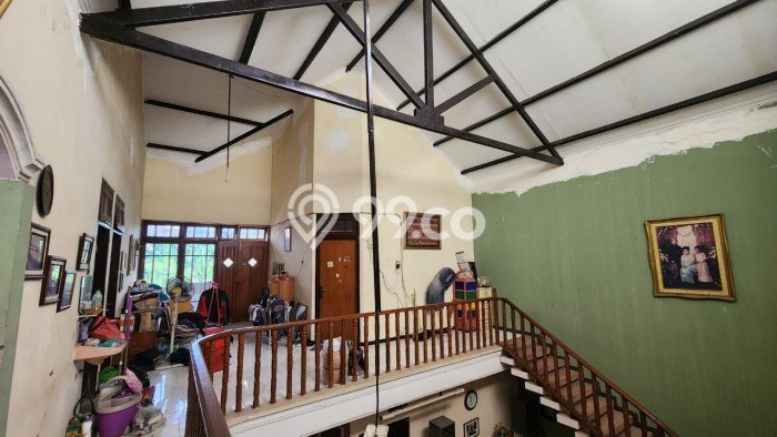 Dijual Rumah Premium dengan Fasilitas Sekitar Lengkap di Wonocolo, Surabaya Dijual Rumah Premium dengan Fasilitas Sekitar Lengkap di Wonocolo, Surabaya