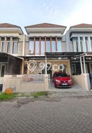 Rumah Terawat area Rungkut, Surabaya, Luas Tanah 105m2m², Luas Bangunan 180m2m² Rumah Terawat area Rungkut, Surabaya, Luas Tanah 105m2m², Luas Bangunan 180m2m²