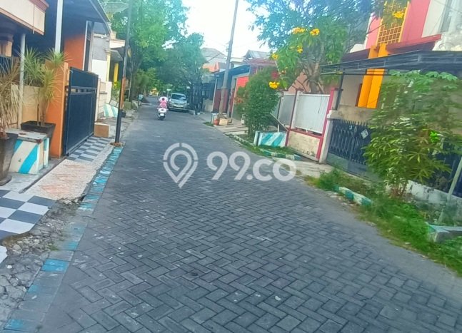 Jual Rumah 5 KT di Waru, Sidoarjo - LT 150m2m² Jual Rumah 5 KT di Waru, Sidoarjo - LT 150m2m²