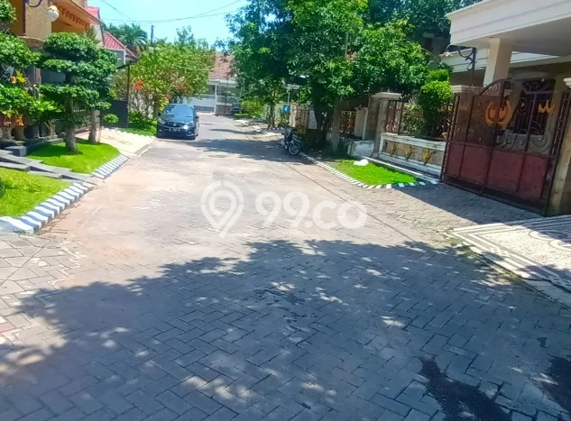 For Sale Rumah Mewah Exclusive di Waru, Sidoarjo For Sale Rumah Mewah Exclusive di Waru, Sidoarjo