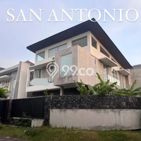 Rumah dengan Lokasi Strategis 6 KT di Pakuwon City, Surabaya Rumah dengan Lokasi Strategis 6 KT di Pakuwon City, Surabaya