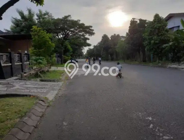 INVESTASI TEPAT! Rumah di Sidoarjo, Luas 120m2m² Bangunan 150m2m² INVESTASI TEPAT! Rumah di Sidoarjo, Luas 120m2m² Bangunan 150m2m²