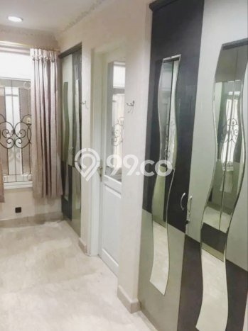 INVESTASI TEPAT! Rumah area Gubeng, Luas 369m2m² LB 550m2m² INVESTASI TEPAT! Rumah area Gubeng, Luas 369m2m² LB 550m2m²