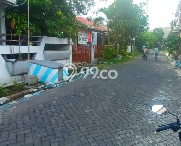 Jual Rumah 5 KT di Waru, Sidoarjo - LT 150m2m² Jual Rumah 5 KT di Waru, Sidoarjo - LT 150m2m²