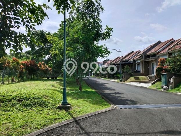 Rumah Berkelas LT 140m2m² / LB 70m2m² di Kawasan Nyaman , Bogor Rumah Berkelas LT 140m2m² / LB 70m2m² di Kawasan Nyaman , Bogor