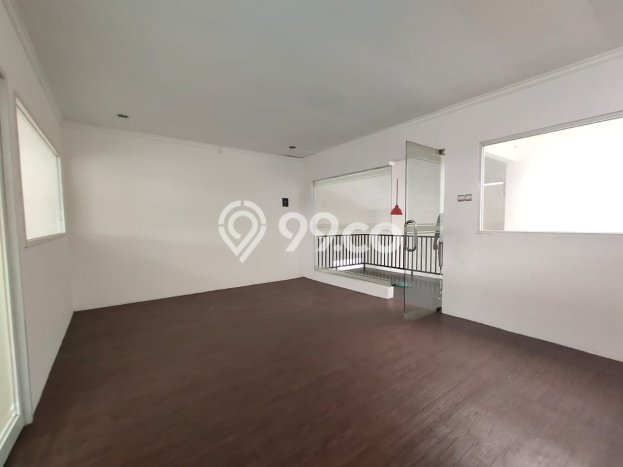 Disewakan Ruko Kawasan Kedung Halang, Luas 180m², Area Komersial Disewakan Ruko Kawasan Kedung Halang, Luas 180m², Area Komersial