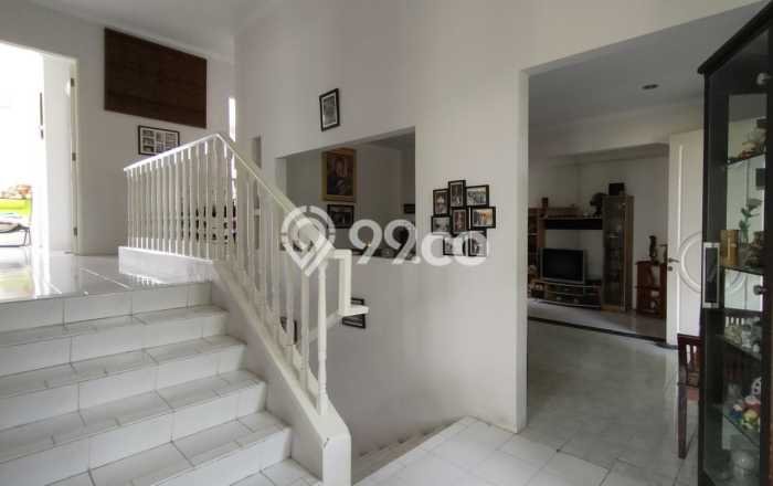 Jual Rumah Mewah Elegan Dengan View Cantik di Sentul City, Bogor Jual Rumah Mewah Elegan Dengan View Cantik di Sentul City, Bogor