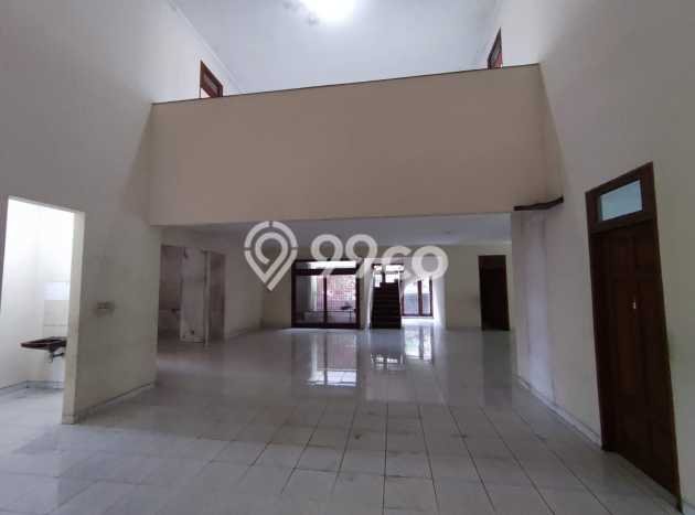 SPECIAL PRICE! Rumah Strategis di Baranangsiang, Luas 1400m² LB 500m² SPECIAL PRICE! Rumah Strategis di Baranangsiang, Luas 1400m² LB 500m²