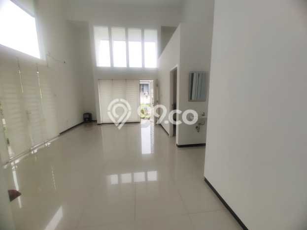 HARGA SPESIAL! Rumah di Rancamaya, Akses ke Fasilitas, 2 KM, LT 181m² Bangunan 70m² HARGA SPESIAL! Rumah di Rancamaya, Akses ke Fasilitas, 2 KM, LT 181m² Bangunan 70m²