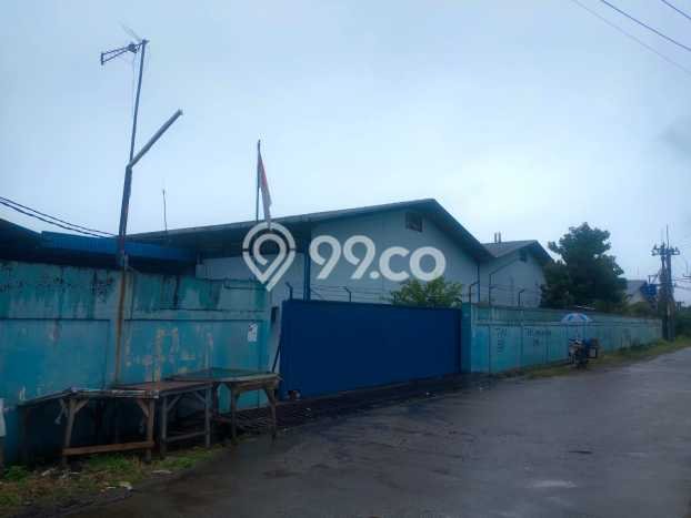 Gudang Area Perdagangan Kawasan Cibinong, Luas 1710m², Siap Usaha Gudang Area Perdagangan Kawasan Cibinong, Luas 1710m², Siap Usaha