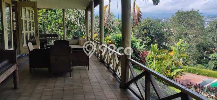 Vila Kawasan Megamendung, Luas 5305m2m², Cocok untuk hunian Anda Vila Kawasan Megamendung, Luas 5305m2m², Cocok untuk hunian Anda