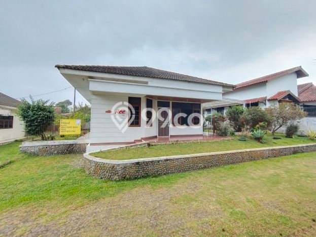 Jual Rumah 4 KT di Cipanas, Cianjur - Luas Tanah 483m2m² Jual Rumah 4 KT di Cipanas, Cianjur - Luas Tanah 483m2m²