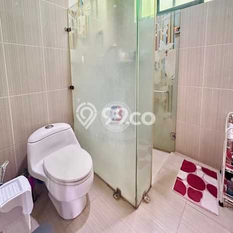 Rumah Mewah LB 261m2 Siap Huni Desain Elegan di Sektor 3 - Bintaro, Tangerang Selatan Rumah Mewah LB 261m2 Siap Huni Desain Elegan di Sektor 3 - Bintaro, Tangerang Selatan