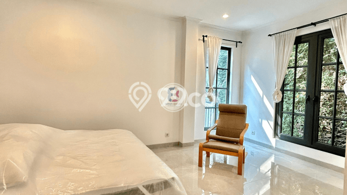 Hunian Mewah LB 380m2 Siap Huni Desain Elegan di Bintaro, Jakarta Selatan Hunian Mewah LB 380m2 Siap Huni Desain Elegan di Bintaro, Jakarta Selatan