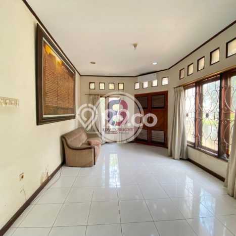 Rumah Elit LB 300m2 Siap Huni Desain Elegan di Sektor 3 - Bintaro, Jakarta Selatan Rumah Elit LB 300m2 Siap Huni Desain Elegan di Sektor 3 - Bintaro, Jakarta Selatan