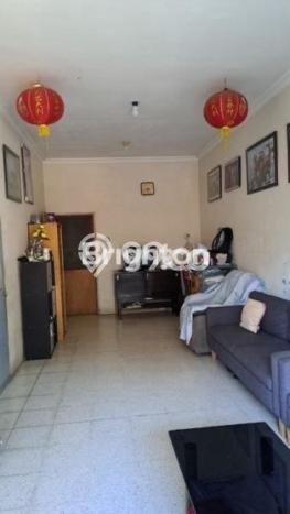PROPERTI PILIHAN! Rumah Nyaman di Rungkut, LT 200m² LB 130m² PROPERTI PILIHAN! Rumah Nyaman di Rungkut, LT 200m² LB 130m²