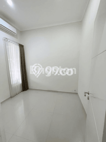 Rumah SUPER MEWAH! area Sutorejo, Surabaya, Luas 156m² Bangunan 256m², BISA KPR Rumah SUPER MEWAH! area Sutorejo, Surabaya, Luas 156m² Bangunan 256m², BISA KPR