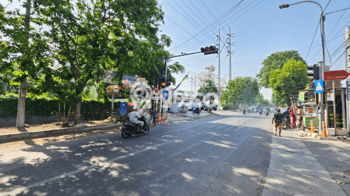 Tanah Lokasi Potensial di Sukolilo, Luas 450m², Akses ke Pusat Kota Tanah Lokasi Potensial di Sukolilo, Luas 450m², Akses ke Pusat Kota