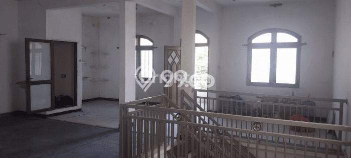 Rumah Nyaman area Ngagel, 4 KM, Lingkungan Tenang, LT 255m² LB 255m² Rumah Nyaman area Ngagel, 4 KM, Lingkungan Tenang, LT 255m² LB 255m²