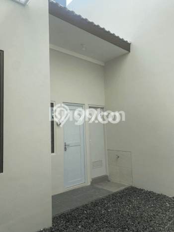 PROPERTI UNGGULAN! Rumah Strategis area Rungkut, Luas 120m² LB 180m² PROPERTI UNGGULAN! Rumah Strategis area Rungkut, Luas 120m² LB 180m²