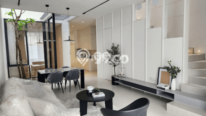 PROPERTI PILIHAN! Rumah di Gubeng, Luas 115m² Bangunan 200m² PROPERTI PILIHAN! Rumah di Gubeng, Luas 115m² Bangunan 200m²