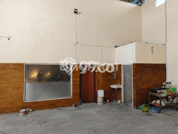 LOKASI PREMIUM! Gudang Kawasan Kuta Selatan, Luas 590m², Mainroad, Area Komersial LOKASI PREMIUM! Gudang Kawasan Kuta Selatan, Luas 590m², Mainroad, Area Komersial