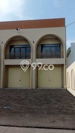 Ruko Bagus Dijual LB 150m2 Lokasi Strategis Jakarta Timur Area Cocok untuk Berbisnis Ruko Bagus Dijual LB 150m2 Lokasi Strategis Jakarta Timur Area Cocok untuk Berbisnis