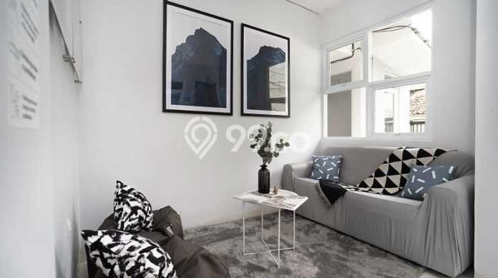 Unit Kost Dijual di Menteng dengan 20 Kamar Tidur & Luas Bangunan 425m2 Unit Kost Dijual di Menteng dengan 20 Kamar Tidur & Luas Bangunan 425m2