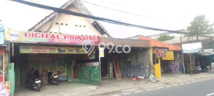 Area Ramai! Ruko Dijual di Kramat Jati untuk Bisnis Luas Bangunan 200m2 Area Ramai! Ruko Dijual di Kramat Jati untuk Bisnis Luas Bangunan 200m2