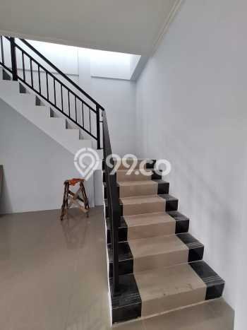 Rumah Strategis Minimalis Lb 200m2 di Pontianak Tenggara, Pontianak Rumah Strategis Minimalis Lb 200m2 di Pontianak Tenggara, Pontianak