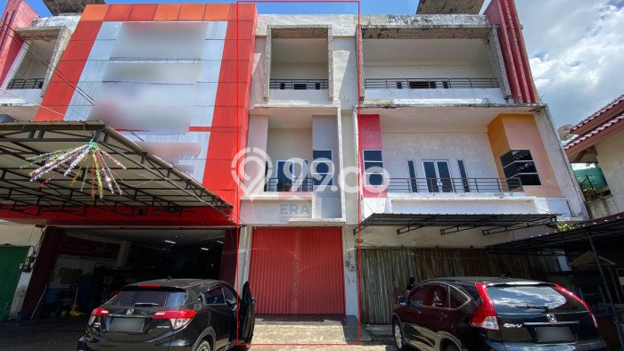 Lokasi Strategis! Dijual Ruko Bisnis di Pontianak Kota, Pontianak Kondisi Bagus Lokasi Strategis! Dijual Ruko Bisnis di Pontianak Kota, Pontianak Kondisi Bagus