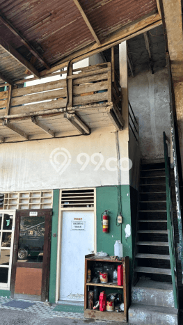 Lokasi Strategis! Dijual Gudang Bisnis di Rungkut, Surabaya Kondisi Baik Lokasi Strategis! Dijual Gudang Bisnis di Rungkut, Surabaya Kondisi Baik