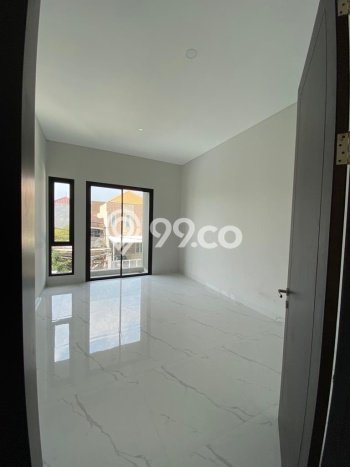 Rumah Elit Modern Siap Huni di Pondok Tjandra Sidoarjo Rumah Elit Modern Siap Huni di Pondok Tjandra Sidoarjo