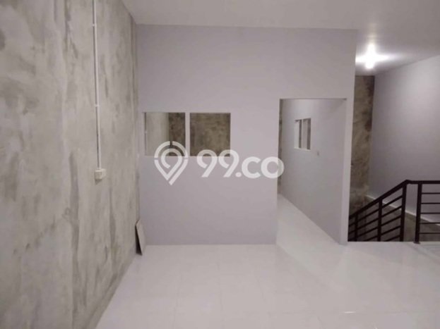 Unit Ruko Dijual di Jambangan Surabaya 466m2 Unit Ruko Dijual di Jambangan Surabaya 466m2