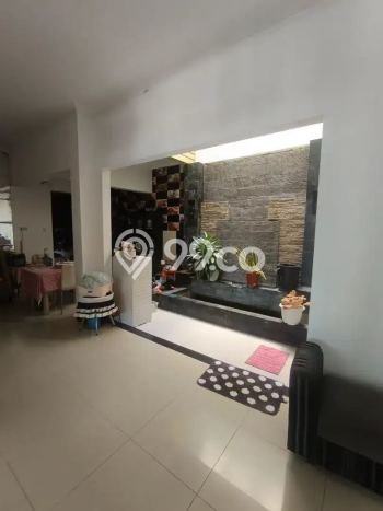 Rumah Luxury Modern Siap Huni di Ketintang Surabaya Rumah Luxury Modern Siap Huni di Ketintang Surabaya