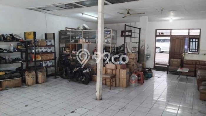 Gudang Disewakan di Kawasan Ramai Rungkut, Surabaya Gudang Disewakan di Kawasan Ramai Rungkut, Surabaya