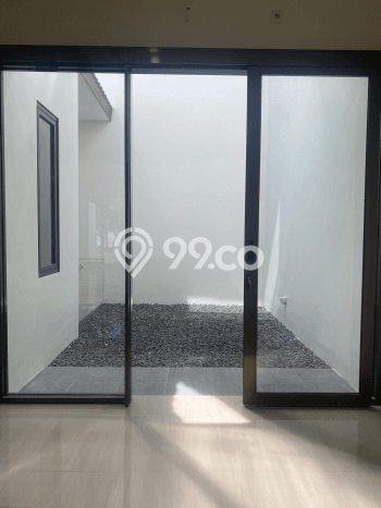 For Sale Rumah Elit Exclusive di Rungkut, Surabaya For Sale Rumah Elit Exclusive di Rungkut, Surabaya