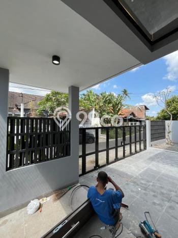 Rumah Siap Disurvey di Mlati, Sleman, LT 124m2m² Bangunan 165m2m² Rumah Siap Disurvey di Mlati, Sleman, LT 124m2m² Bangunan 165m2m²