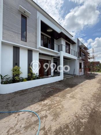 Jual Rumah Modern 4 KT di Maguwoharjo, Yogyakarta Jual Rumah Modern 4 KT di Maguwoharjo, Yogyakarta