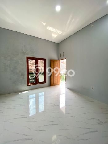 Hunian Cantik Minimalis Lb 168m2 di Mlati, Sleman Hunian Cantik Minimalis Lb 168m2 di Mlati, Sleman