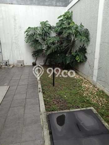 Rumah Modern 2 KT di Gading Serpong Tangerang Semi Furnished Rumah Modern 2 KT di Gading Serpong Tangerang Semi Furnished