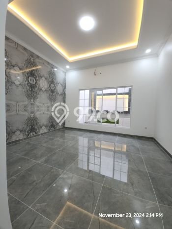 Rumah Elit Modern Siap Huni di Joglo Jakarta Barat Rumah Elit Modern Siap Huni di Joglo Jakarta Barat