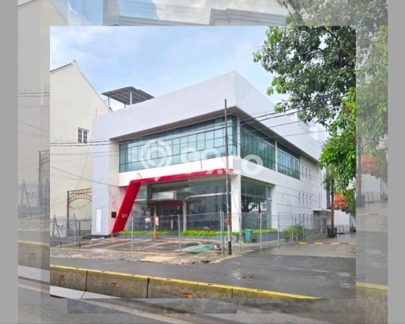 Unit Komersial Dijual di Jakarta Barat LT 401m2 & LB 665m2 Unit Komersial Dijual di Jakarta Barat LT 401m2 & LB 665m2