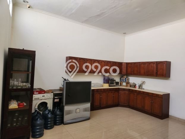 Hunian Mewah LB 866m2 Siap Huni Desain Elegan di Kelapa Dua, Jakarta Barat Hunian Mewah LB 866m2 Siap Huni Desain Elegan di Kelapa Dua, Jakarta Barat