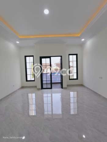 Jual Rumah Luas Elegan Dengan View Cantik di Joglo, Jakarta Barat Jual Rumah Luas Elegan Dengan View Cantik di Joglo, Jakarta Barat