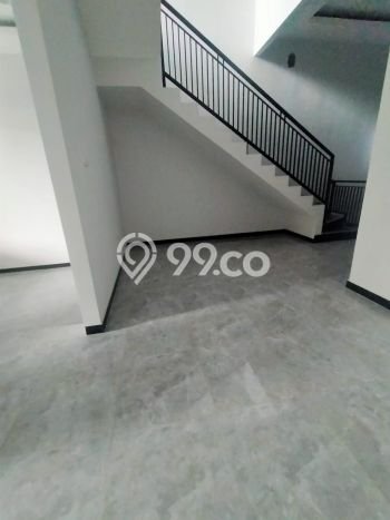 PROMO SPESIAL! Rumah Ready Stock lokasi , Surabaya, LT 120m2m² LB 200m2m² PROMO SPESIAL! Rumah Ready Stock lokasi , Surabaya, LT 120m2m² LB 200m2m²
