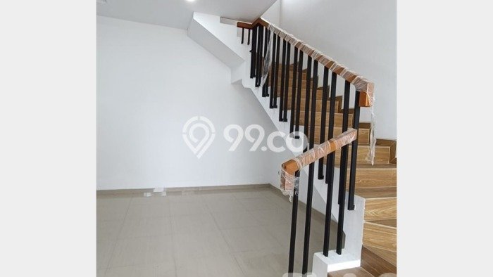 DIJUAL CEPAT! Rumah Kenjeran, Surabaya, Luas 90m2m² Bangunan 120m2m² DIJUAL CEPAT! Rumah Kenjeran, Surabaya, Luas 90m2m² Bangunan 120m2m²