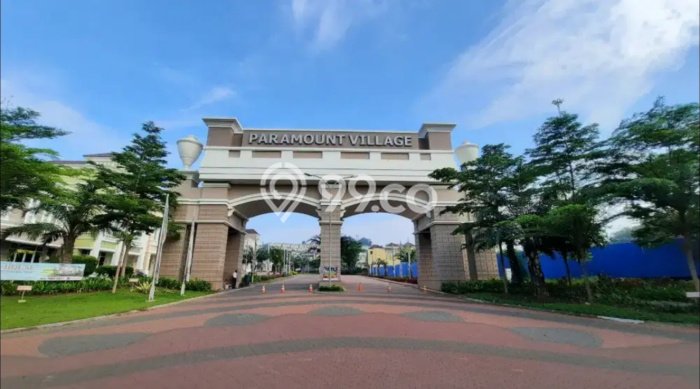 Rumah Bagus Di Paramount Village Simongan Semarang Barat, Dekat POLDA dan RS. KARIADI Rumah Bagus Di Paramount Village Simongan Semarang Barat, Dekat POLDA dan RS. KARIADI
