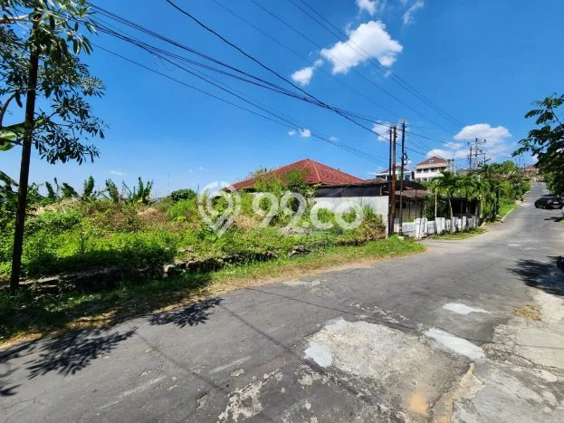 HARGA MENARIK! Tanah di Bukit Sari, Luas 375m², Lingkungan Asri HARGA MENARIK! Tanah di Bukit Sari, Luas 375m², Lingkungan Asri